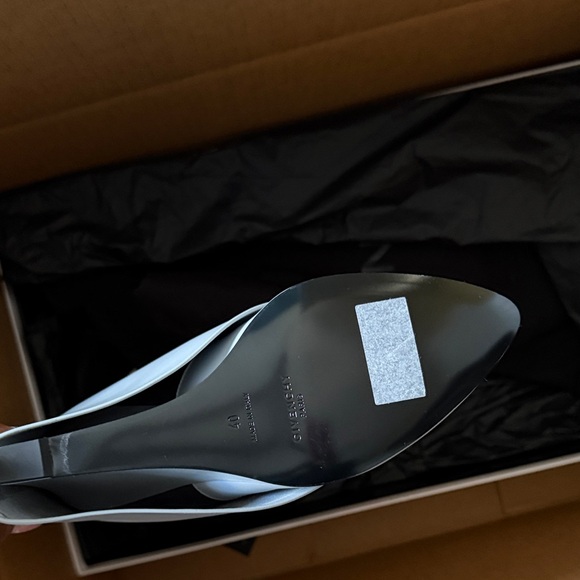 SOLD!!! - Picture 4 of 7